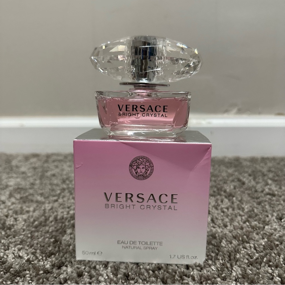 Versace Bright Crystal Pink Box Brand New